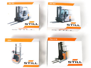 Lot 121 - DIVERS (4)