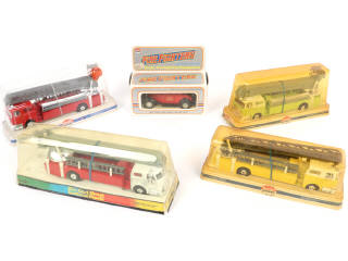 Lot 423 - MODEL POWER (HONG KONG) (5)