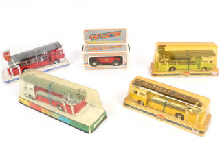 Lot 423 - MODEL POWER (HONG KONG) (5)