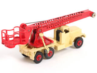 Lot 397 - DINKY TOYS (GB) (1)