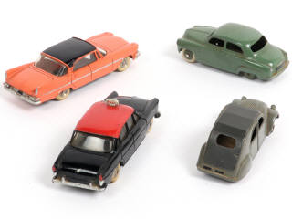 Lot 363 - DINKY TOYS (FRANCE) (4)