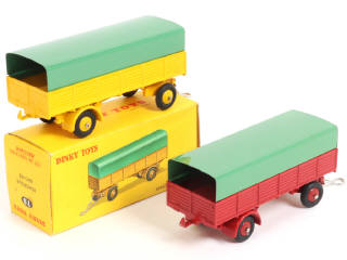 Lot 346 - DINKY TOYS (FRANCE) (2)