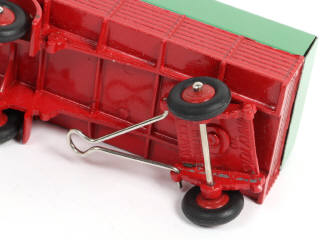 Lot 346 - DINKY TOYS (FRANCE) (2)