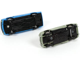 Lot 325 - DINKY TOYS (FRANCE) (2)