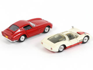 Lot 324 - DINKY TOYS (FRANCE) (2)