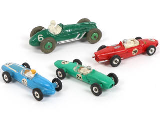 Lot 416 - DINKY TOYS (GB) (4)