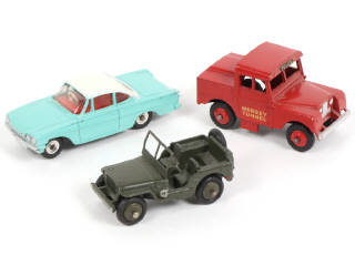 Lot 246 - DINKY TOYS (3)