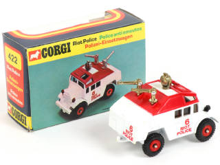 Lot 130 - CORGI TOYS (GB) (1)