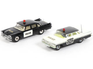 Lot 66 - DIVERS (GB) (2)