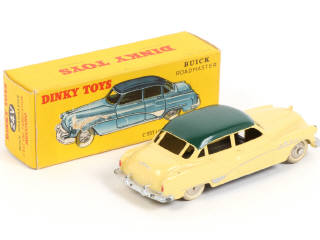Lot 266 - DINKY TOYS (FRANCE) (1)