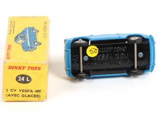 Lot 264 - DINKY TOYS (FRANCE) (1)