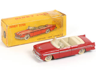 Lot 259 - DINKY TOYS (FRANCE) (1)