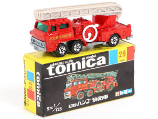 Lot 138 - TOMICA (JAPON) (1)