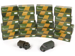 Lot 309 - EDITIONS HACHETTE (FRANCE) (16)