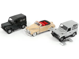 Lot 231 - UNIVERSAL HOBBIES (3)