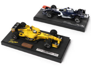 Lot 44 - HOT WHEELS RACING (2)