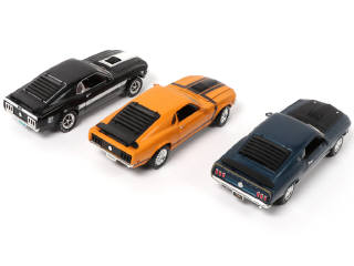 Lot 240 - ERTL (USA) (3)