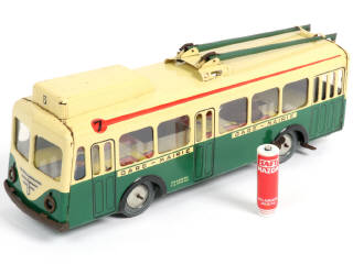 Lot 81 - JOUSTRA (FRANCE) (1)