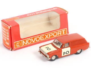 Lot 104 - NOVOEXPORT (URSS) (1)