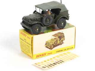 Lot 315 - DINKY TOYS (FRANCE) (1)