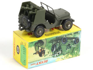 Lot 318 - DINKY TOYS (FRANCE) (1)