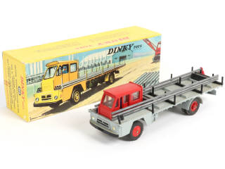 Lot 310 - DINKY TOYS (FRANCE) (1)
