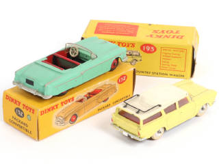 Lot 327 - DINKY TOYS (FRANCE) (2)
