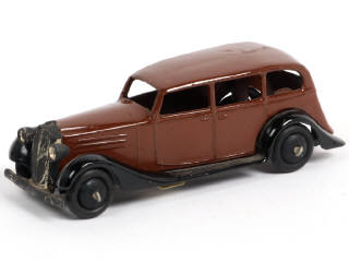 Lot 220 - DINKY TOYS (GB) (1)