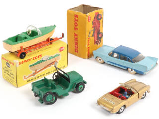 Lot 289 - DINKY TOYS (GB) (3)