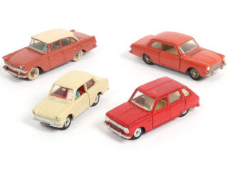 Lot 341 - DINKY TOYS (FRANCE) (4)