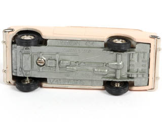 Lot 110 - NOVOEXPORT (URSS) (1)