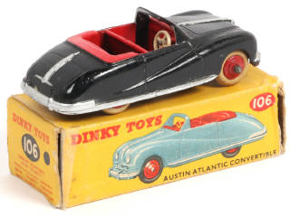 Lot 271 - DINKY TOYS (GB) (1)