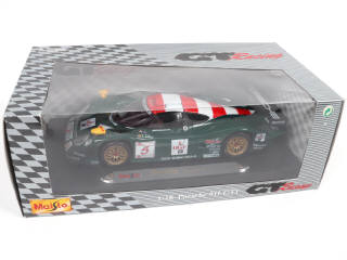 Lot 39 - MAISTO (CHINE) (2)