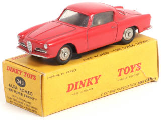 Lot 324 - DINKY TOYS (FRANCE) (1)