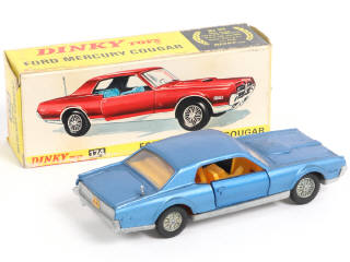 Lot 292 - DINKY TOYS (GB) (1)