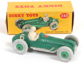 Lot 263 - DINKY TOYS (GB) (1)