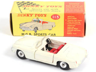 Lot 282 - DINKY TOYS (GB) (1)