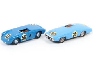 Lot 200 - DIVERS (2)