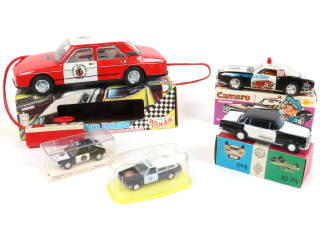 Lot 71 - DIVERS (5)