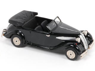 Lot 157 - PLUMBIES INTERNATIONAL (1)