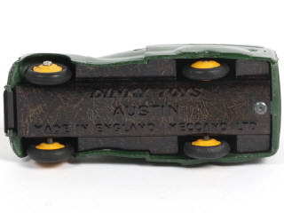 Lot 261 - DINKY TOYS (GB) (1)