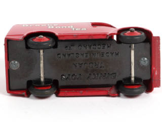 Lot 260 - DINKY TOYS (GB) (1)