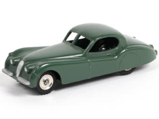 Lot 246 - DINKY TOYS (GB) (1)