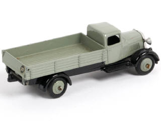 Lot 282 - DINKY TOYS (GB) (1)