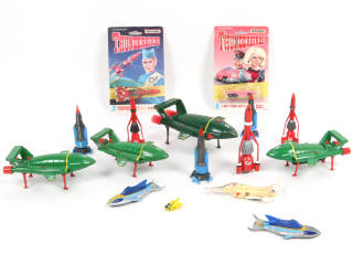 Lot 183 - MATCHBOX (16)