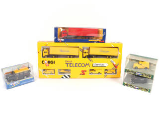 Lot 238 - CORGI TOYS (GB) (5)