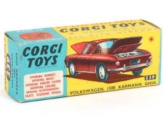Lot 225 - CORGI TOYS (GB) (1)