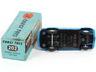 Lot 229 - CORGI TOYS (GB) (1)
