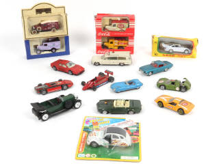 Lot 185 - DIVERS (16)