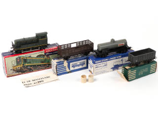 Lot 121 - HORNBY 'HO' (4)